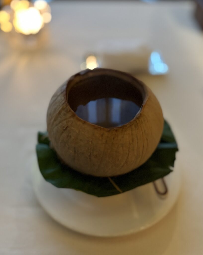 香港リッツのミシュラン中華「天龍軒」ディナー体験｜黒真珠デギュスタシオンの内容・値段・予約・注意点