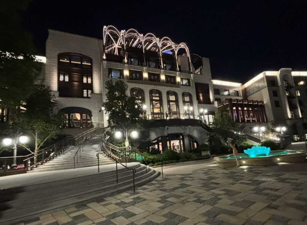 上海ディズニーランドホテル宿泊記｜早入園・送迎・キャラグリ・夜景まで全部レポ